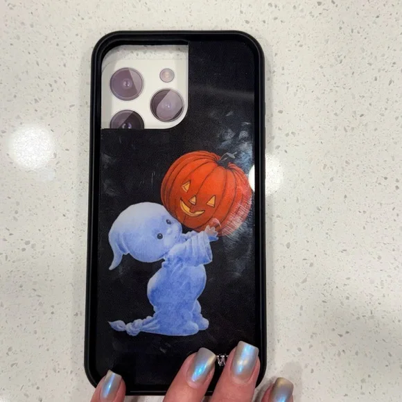 Assorted Colorful Phone Cases - Picture 6 of 10